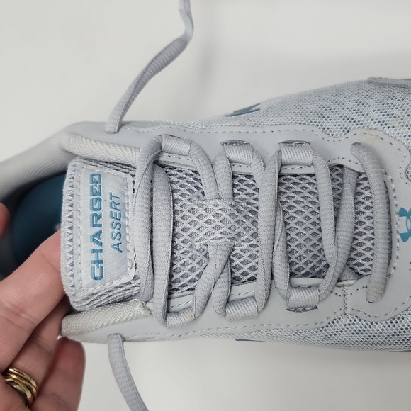 Under Armour Womens Charged Assert Deluxe Foam Sneaker, sz 11 - Picture 9 of 9